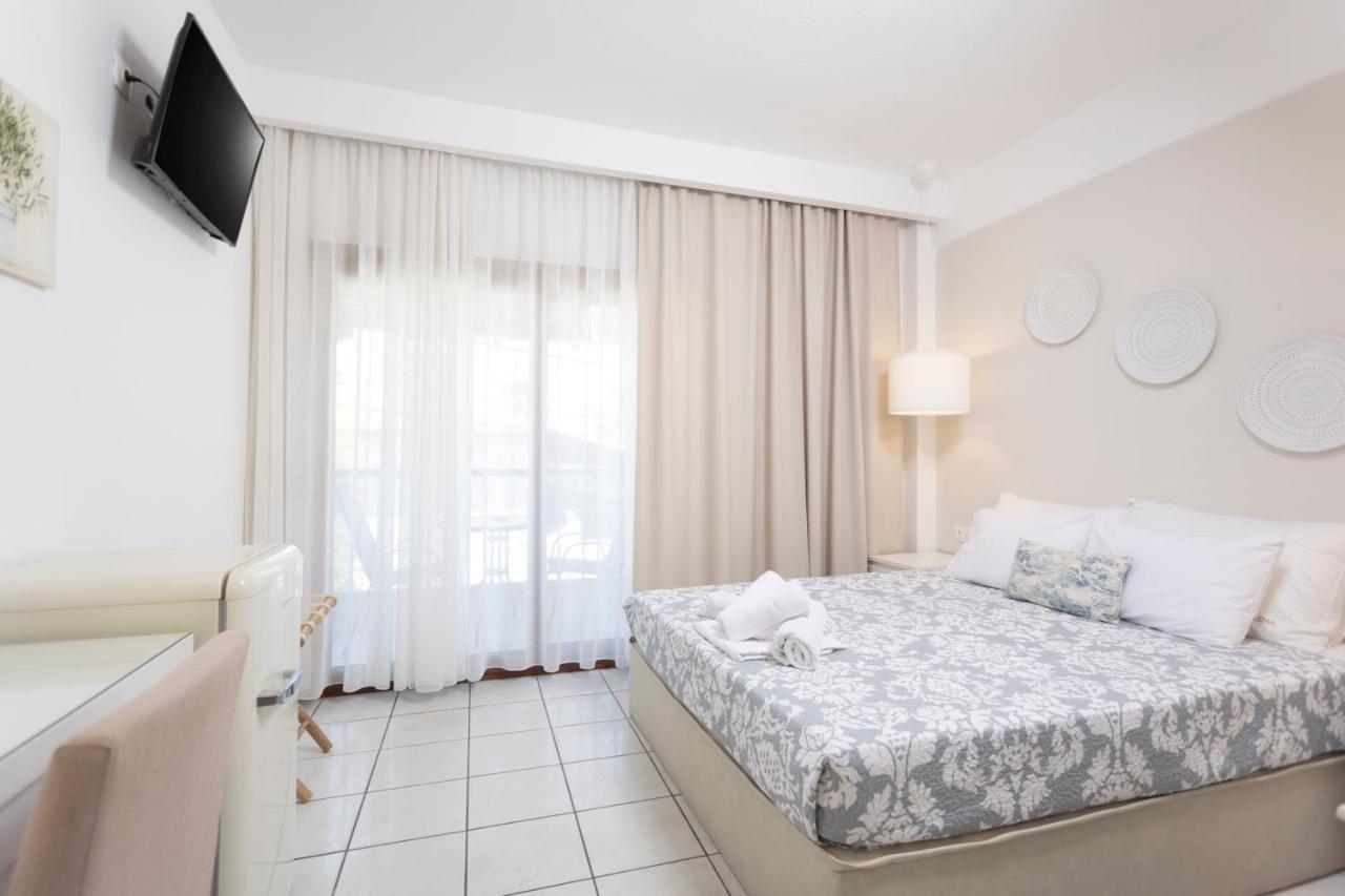Hotel Magdalena Pefkochori Ngoại thất bức ảnh