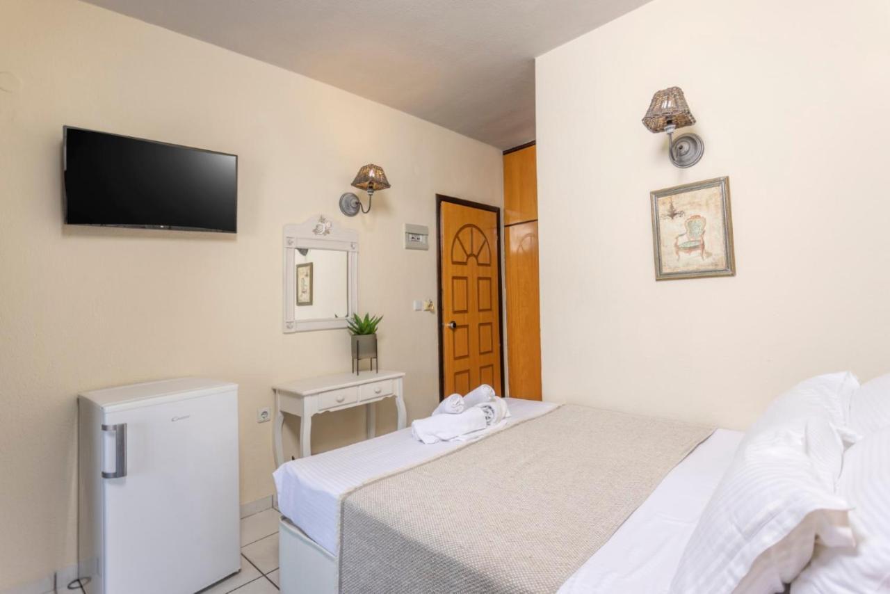 Hotel Magdalena Pefkochori Ngoại thất bức ảnh